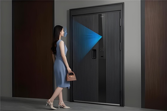 新兴技术引领门业革新 智能生活新趋势(图1)