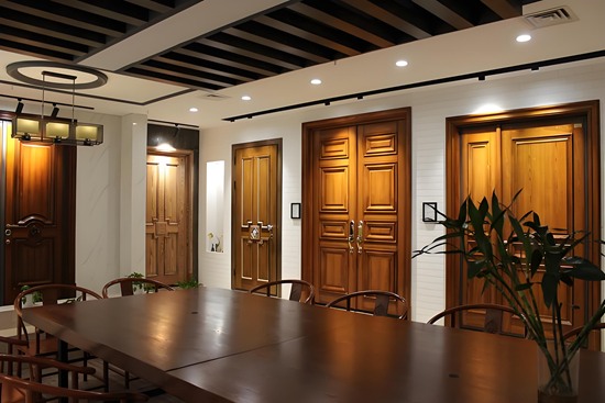 性价比高的木门品牌推荐比较(图1)